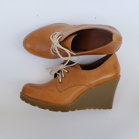 Dr. Martens Shoes - NWOT Dr Martens Shoes, Size 7L.